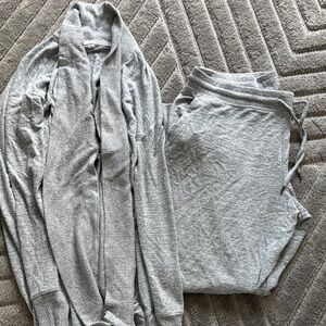 GAP Gray Cardigan Soft Casual Wear